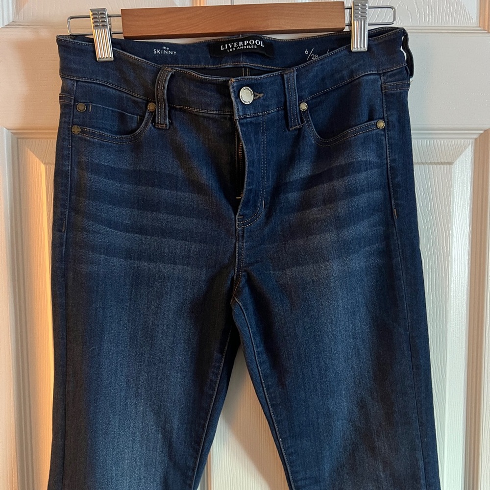 Women's Liverpool Skinny Size 6 Dark Blue Jeans